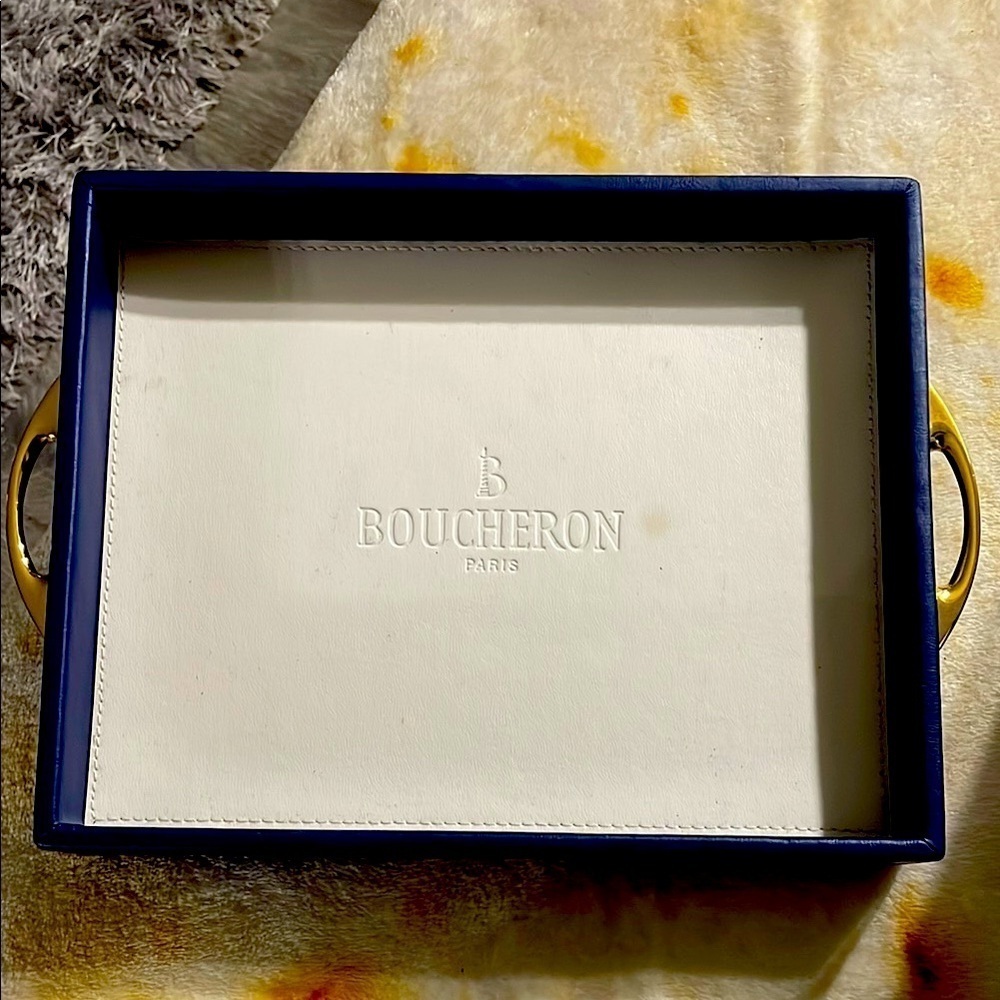 Boucheron Paris Faux leather vanity tray